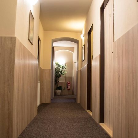 Penzion Krmelec Хрудим Экстерьер фото
