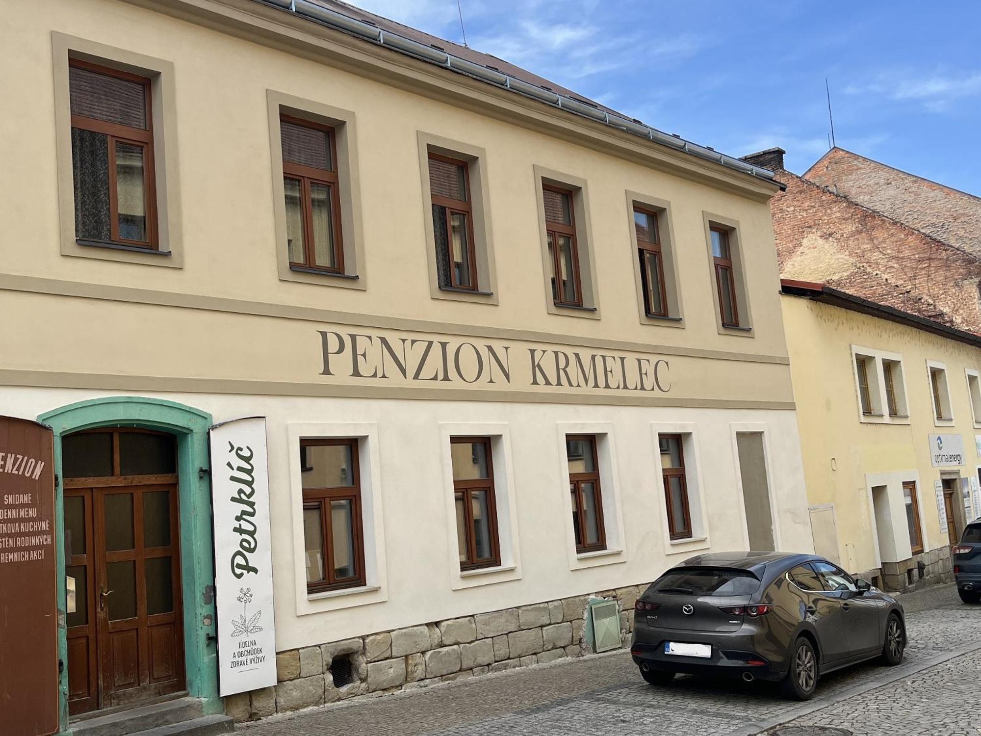 Penzion Krmelec Хрудим Экстерьер фото